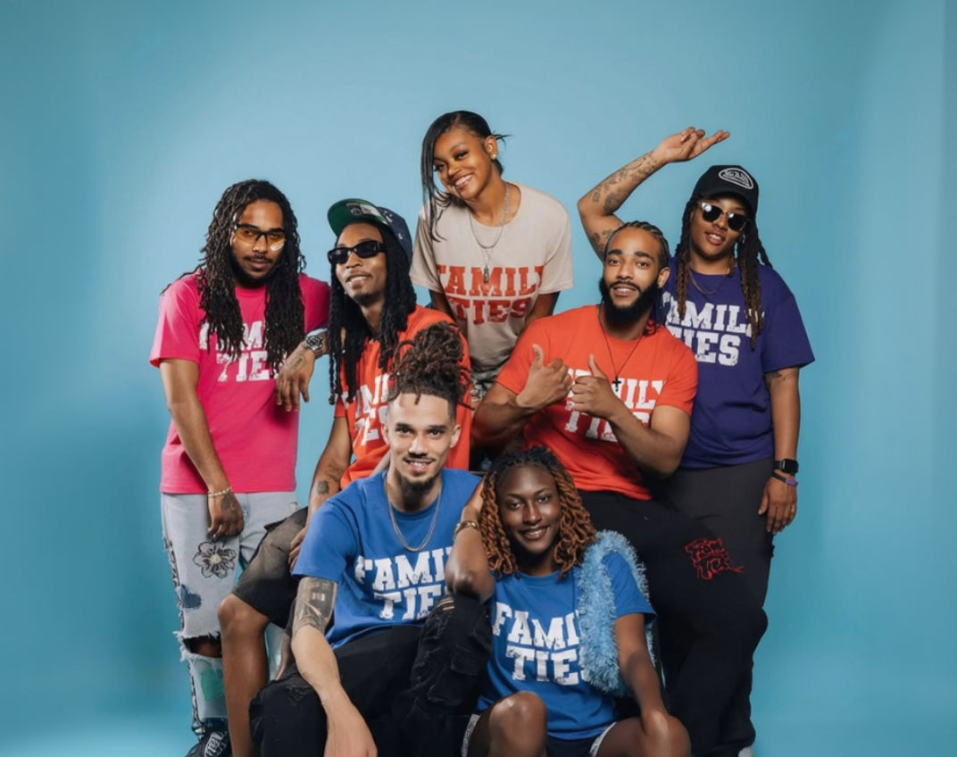 Family Ties “𝗨𝗡𝗜𝗧𝗬” 𝘗𝘜𝘙𝘗𝘓𝘌 Tee