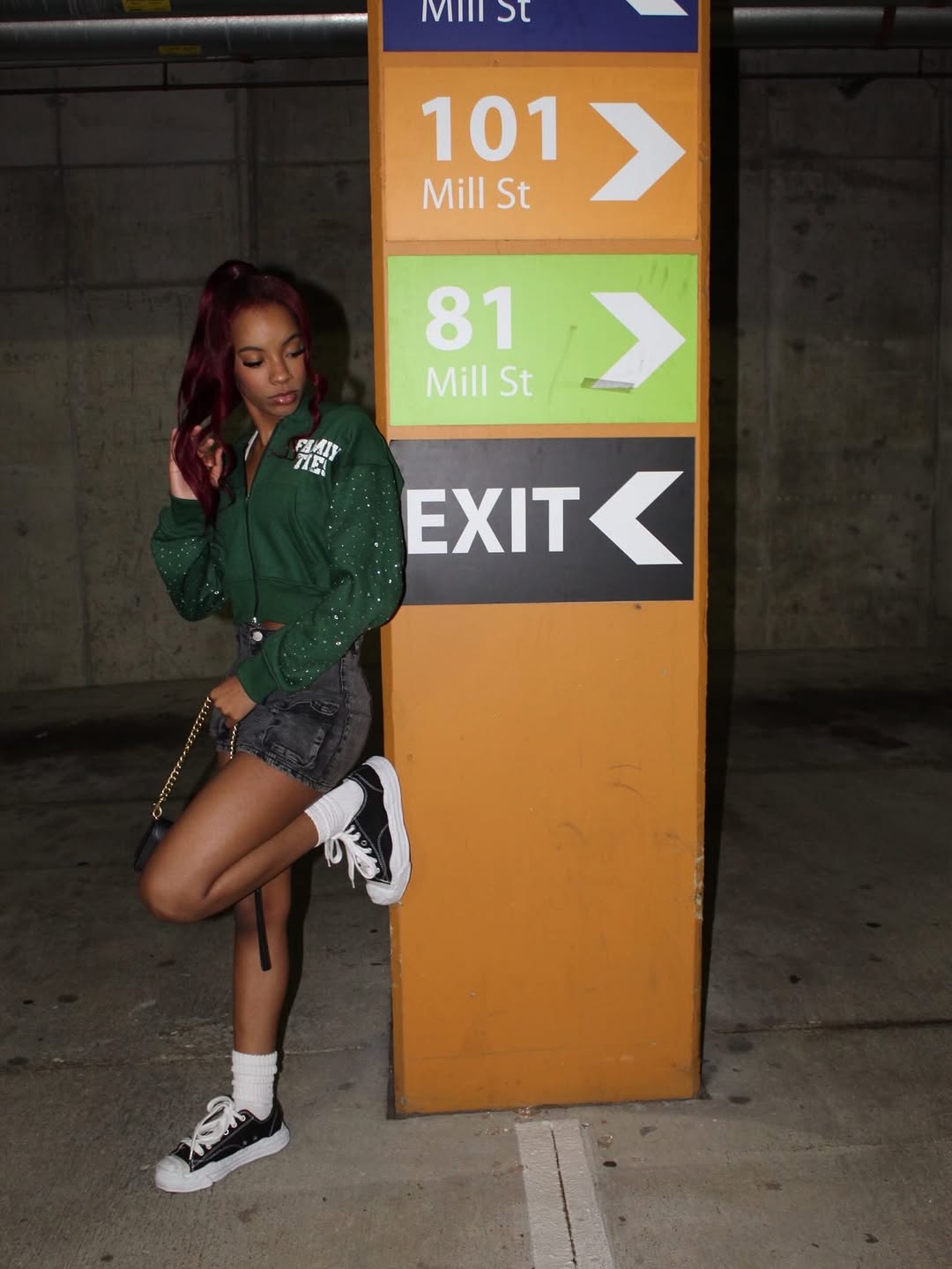 Family Ties "𝗔𝗳𝘁𝗲𝗿 𝗛𝗿𝘀" Cropped Zip-Up Hoodie 𝘍𝘰𝘳𝘦𝘴𝘵